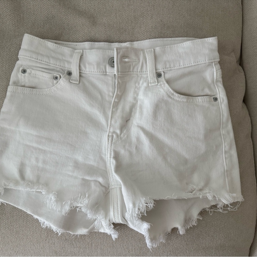 Levi's White Frayed Hem Jean Shorts
